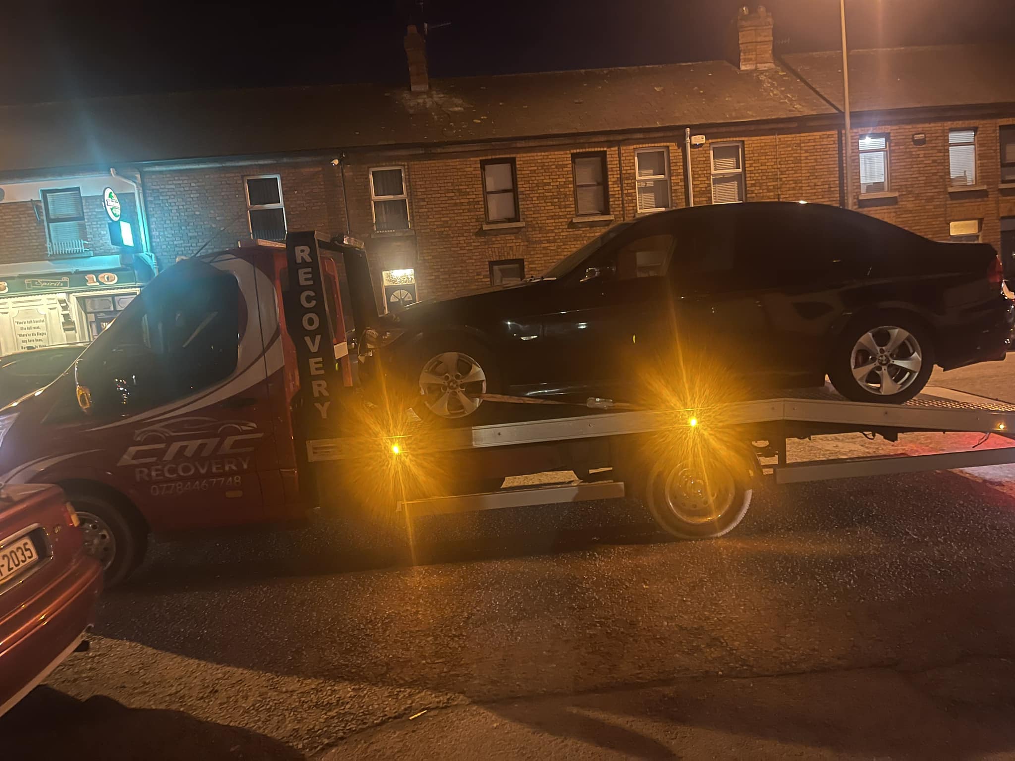 recovery car bmw night time